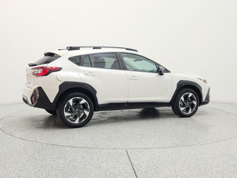 Used 2024 Subaru Crosstrek 2.5i Limited w/ Crosstrek Mirror Package AWD/4WD image 5