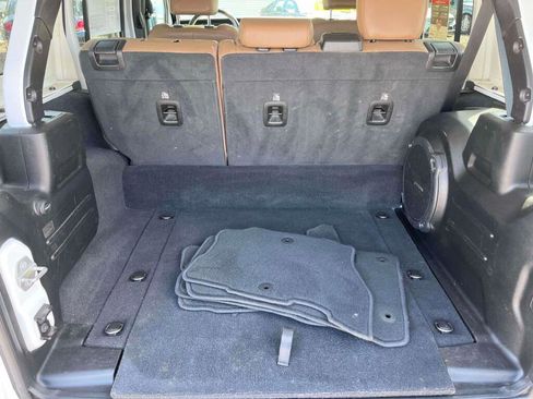 Used 2021 Jeep Wrangler Unlimited Sahara w/ Cold Weather Group AWD/4WD image 19