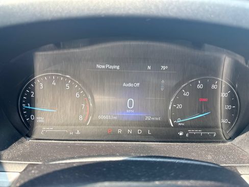 Used 2023 Ford Explorer XLT w/ Equipment Group 202A AWD/4WD image 12