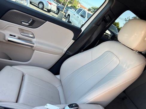 Used 2021 Mercedes-Benz GLA 250 image 17