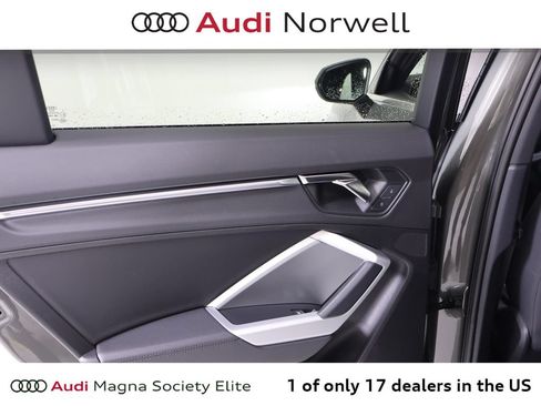 Used 2023 Audi Q3 2.0T Premium Plus w/ Premium Plus Package AWD/4WD image 21