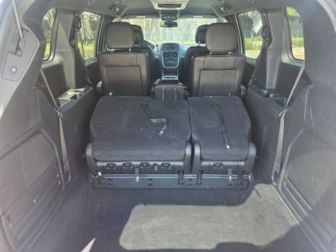 Used 2019 Dodge Grand Caravan GT FWD image 31