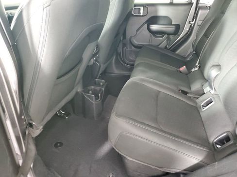 Used 2020 Jeep Gladiator Sport w/ Quick Order Package 24S image 13