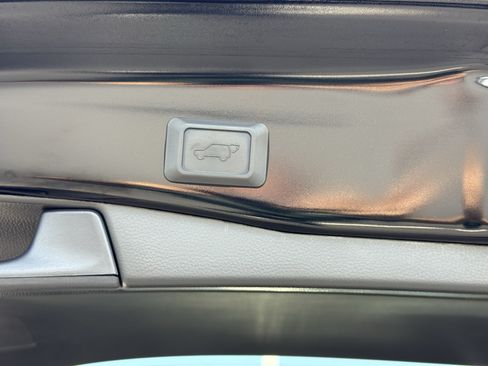Certified 2025 Toyota RAV4 XLE Premium AWD/4WD image 21