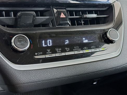 Used 2024 Toyota Corolla LE w/ LE Convenience Package image 24