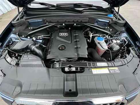 Used 2016 Audi Q5 2.0T Premium Plus w/ Technology Package image 27