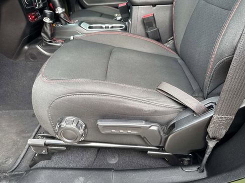 Used 2021 Jeep Wrangler Rubicon image 9