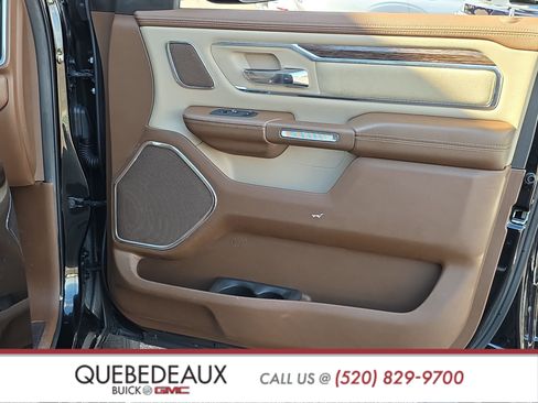 Used 2019 RAM 1500 Laramie AWD/4WD image 29