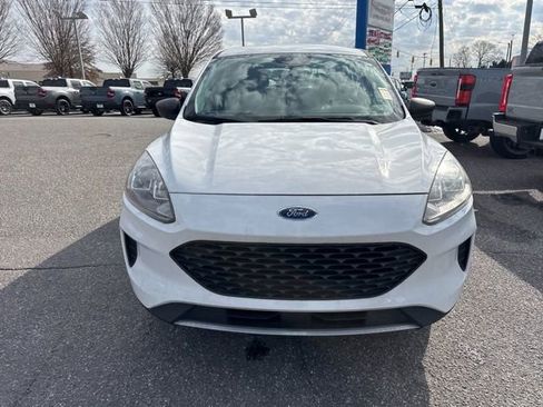 Used 2021 Ford Escape S image 3