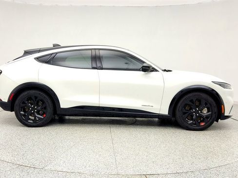 Used 2021 Ford Mustang Mach-E Premium image 4