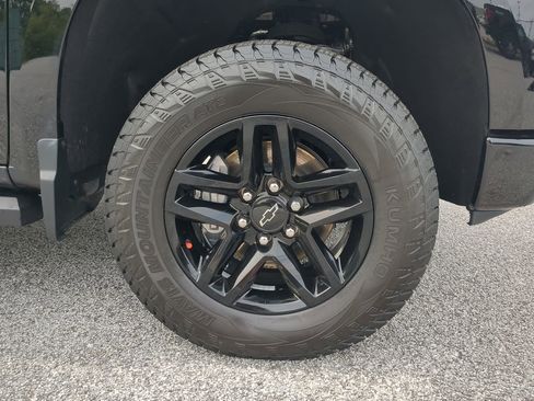 Used 2024 Chevrolet Silverado 1500 Custom Trail Boss image 9