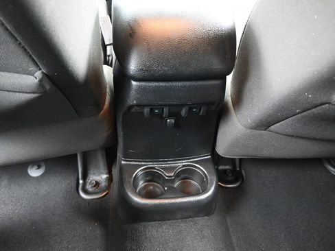 Used 2016 Jeep Wrangler Unlimited Sport w/ Quick Order Package 24S image 31