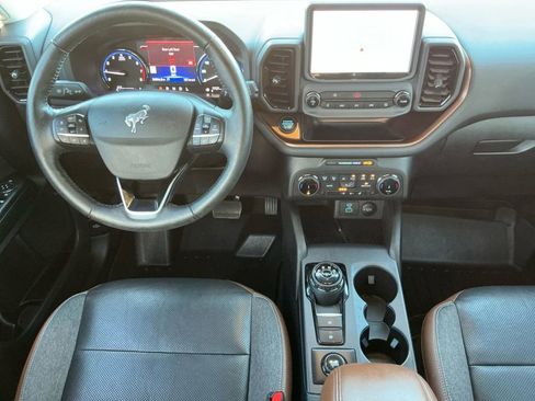 Used 2022 Ford Bronco Sport Outer Banks w/ Tech Package AWD/4WD image 17