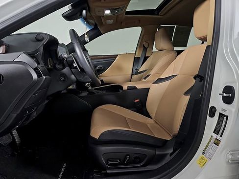 Used 2025 Lexus ES 350 w/ Premium Package image 14