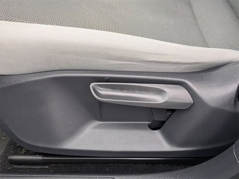 Used 2022 Volkswagen Taos S w/ IQ Drive S Package image 20