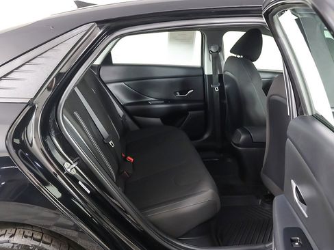 Used 2023 Hyundai Elantra Blue w/ Winter Weather Package image 31