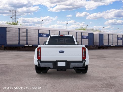 New 2026 Ford F350 4x4 Crew Cab DRW Super Duty image 27
