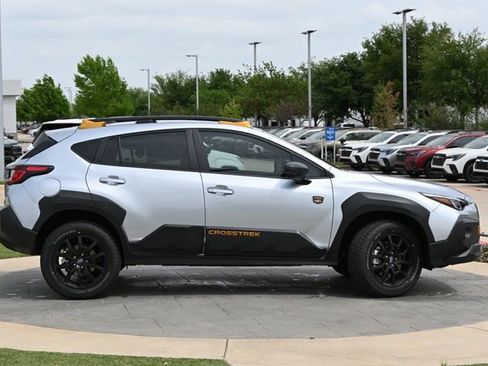 New 2026 Subaru Crosstrek 2.5i Wilderness w/ Crosstrek Mirror Package AWD/4WD image 2