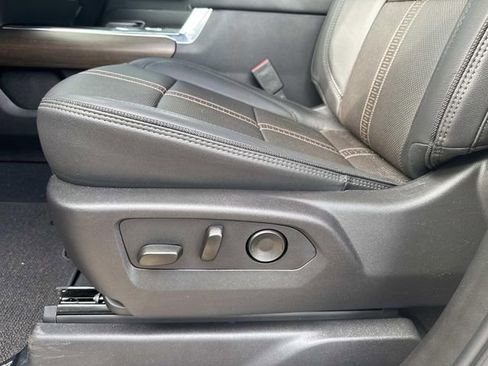 Used 2026 Chevrolet Silverado 2500 High Country w/ Midnight Edition image 22