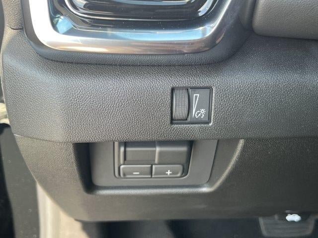 New 2026 GMC Canyon Elevation RWD image 22