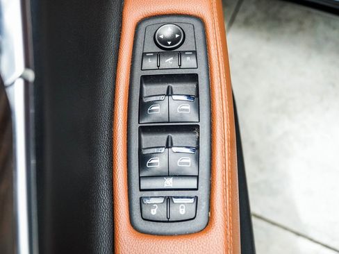 Used 2022 Maserati Ghibli Modena image 36