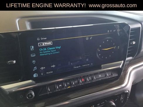 Used 2022 Chevrolet Silverado 1500 LT AWD/4WD image 20