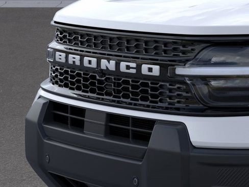 New 2025 Ford Bronco Sport Outer Banks w/ Outer Banks Tech Package+ image 17