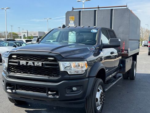 Used 2019 RAM 5500 Tradesman w/ Electrical Accessory Group AWD/4WD image 7