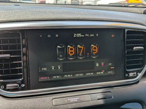 Certified 2022 Kia Sportage SX AWD/4WD image 19