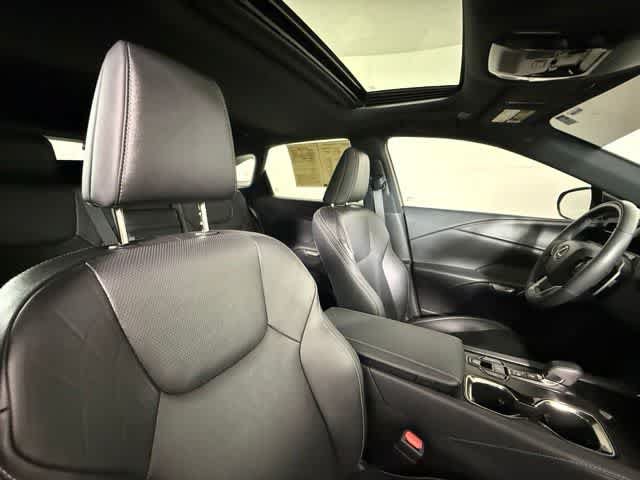 Used 2024 Lexus RX 350 Premium Plus w/ Convenience Package FWD image 31