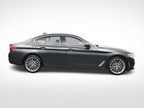 Used 2020 BMW 530i xDrive AWD/4WD image 4