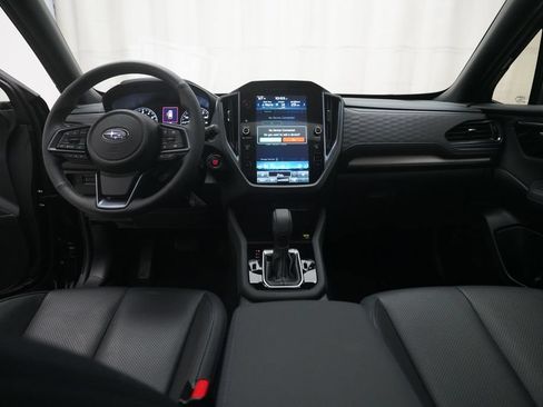 Used 2025 Subaru Forester Limited AWD/4WD image 5