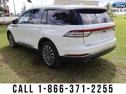Used 2023 Lincoln Aviator Reserve w/ Equipment Group 201A image 4