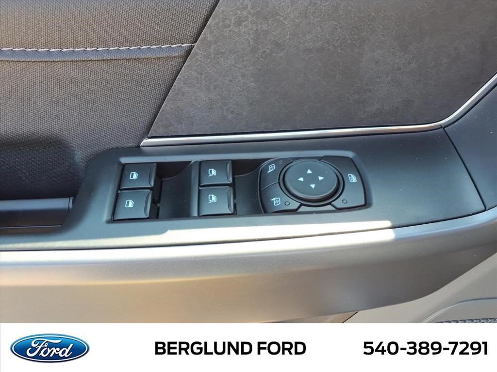 New 2026 Ford F150 XLT w/ XLT Chrome Appearance Package AWD/4WD image 11
