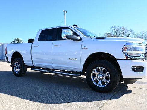 Used 2024 RAM 2500 Laramie image 5