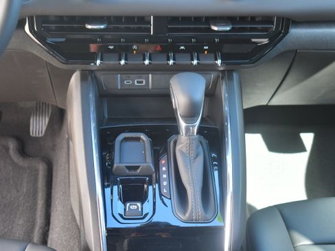 New 2026 GMC Canyon Elevation w/ Convenience Package RWD image 20