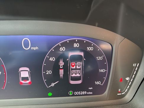 Used 2024 Honda Accord EX image 9