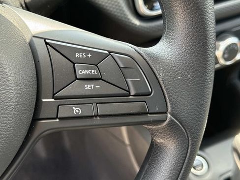 Used 2025 Nissan Kicks Play S FWD image 34