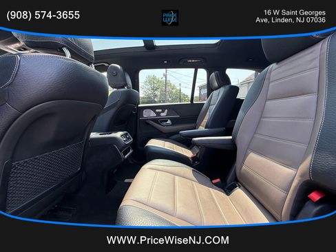 Used 2021 Mercedes-Benz GLS 450 4MATIC image 28