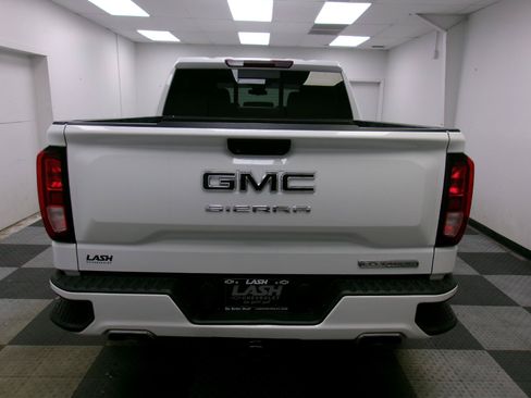 Used 2023 GMC Sierra 1500 Elevation w/ Preferred Package AWD/4WD image 12