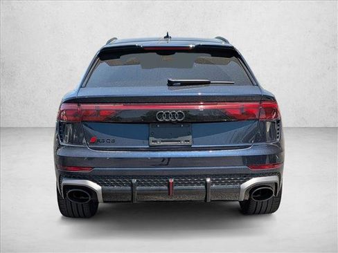 Certified 2025 Audi RS Q8 performance AWD/4WD image 6
