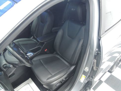 Used 2024 Buick Encore GX Sport Touring w/ Experience Buick Package AWD/4WD image 6