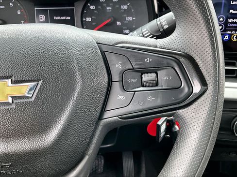 Used 2024 Chevrolet Trax LS w/ Driver Confidence Package image 25