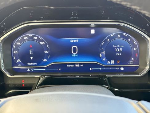 Used 2022 Chevrolet Silverado 1500 LT Trail Boss image 17