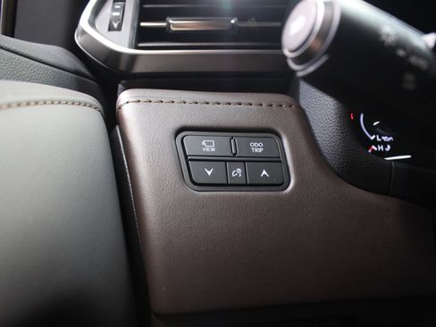 Used 2023 Lexus LX 600 4WD w/ Appearance Package image 56