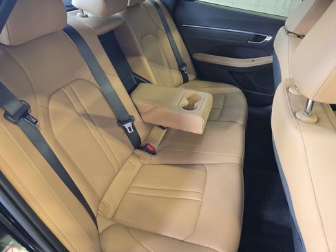 Used 2023 Hyundai Sonata Limited image 12