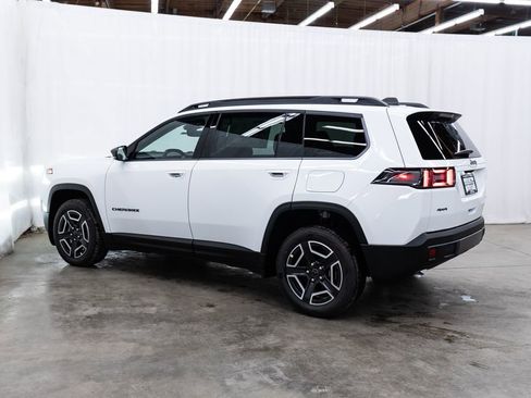 New 2026 Jeep Cherokee Limited image 4