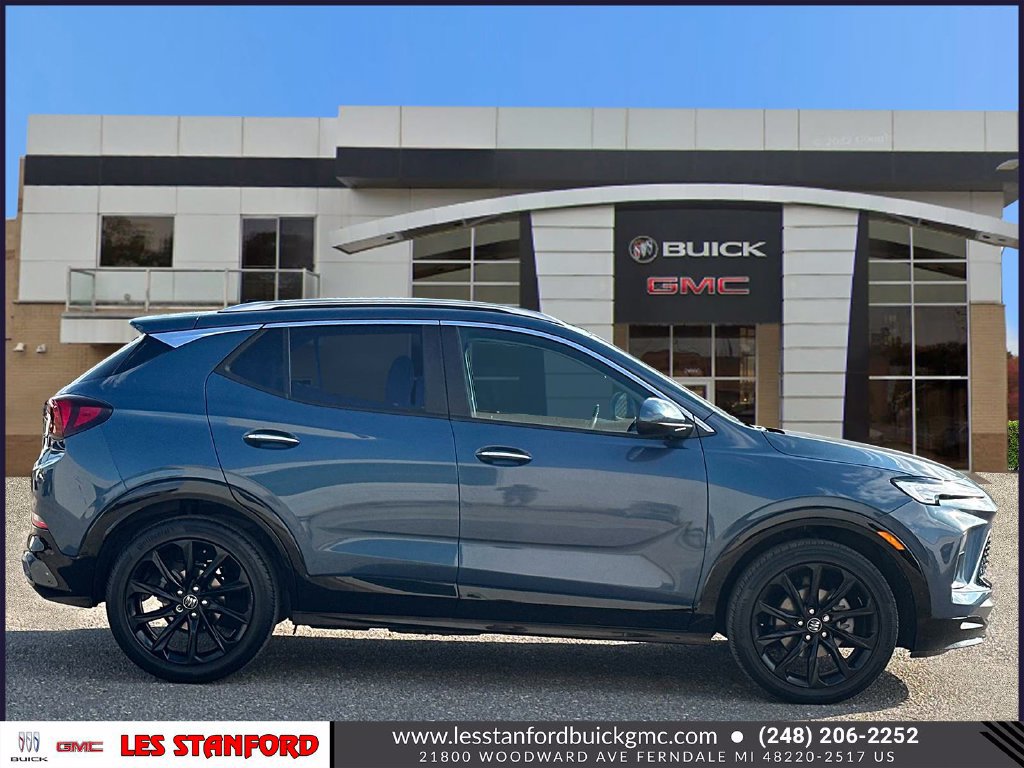 Used 2024 Buick Encore GX Sport Touring w/ Experience Buick Package FWD image 7