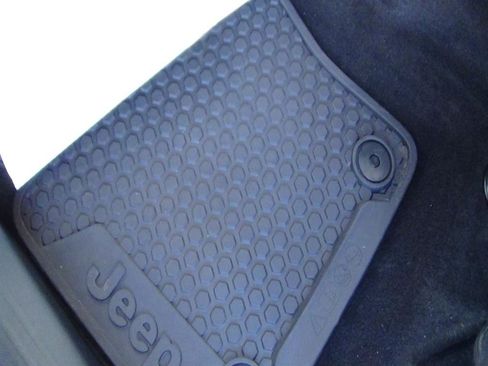 Certified 2024 Jeep Compass Trailhawk w/ Trailhawk Elite Group image 18