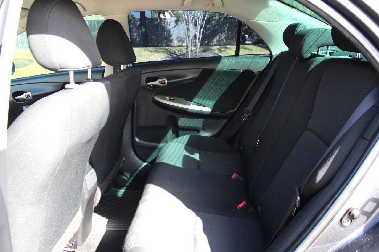 Used 2010 Toyota Corolla S FWD image 10